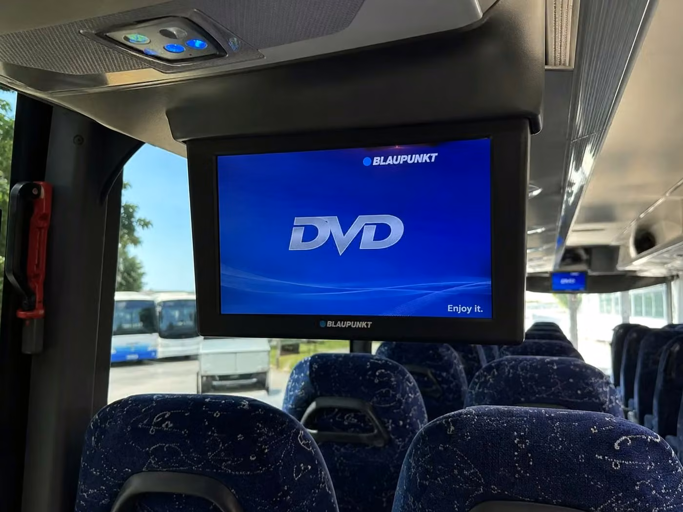 englewood charter bus tv monitors
